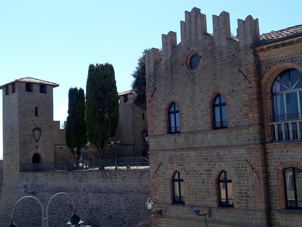Albergo Diffuso - Il Poggetto Tra Urbino & San Marino Екстериор снимка