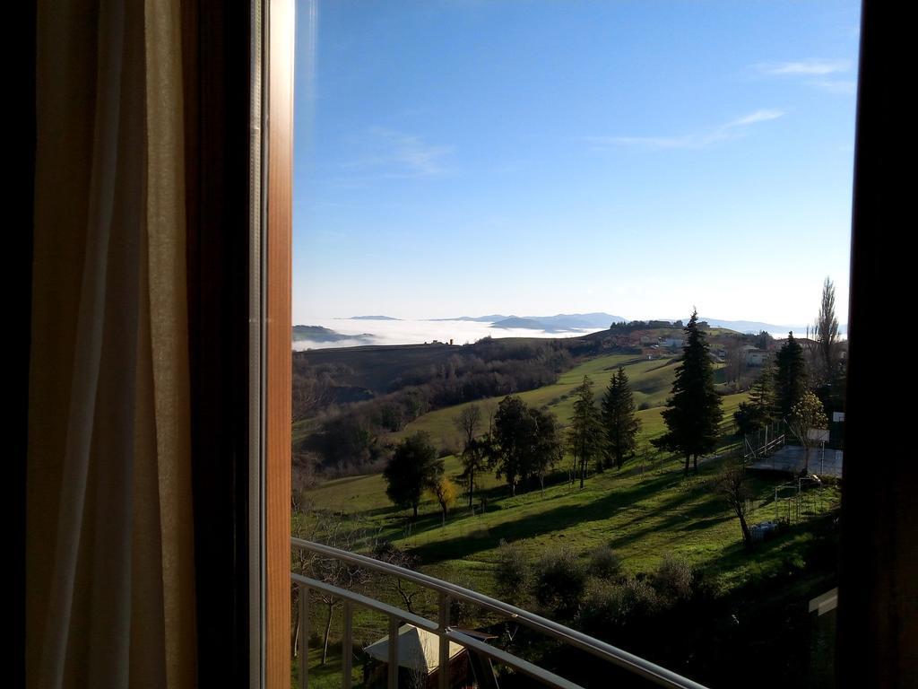 Albergo Diffuso - Il Poggetto Tra Urbino & San Marino Екстериор снимка
