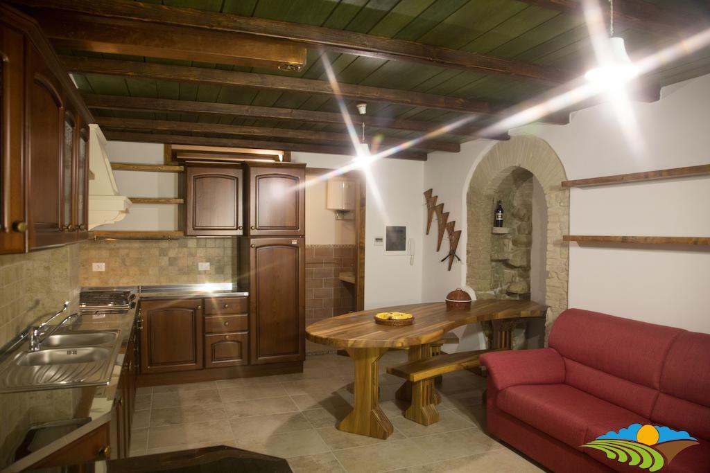 Albergo Diffuso - Il Poggetto Tra Urbino & San Marino Стая снимка