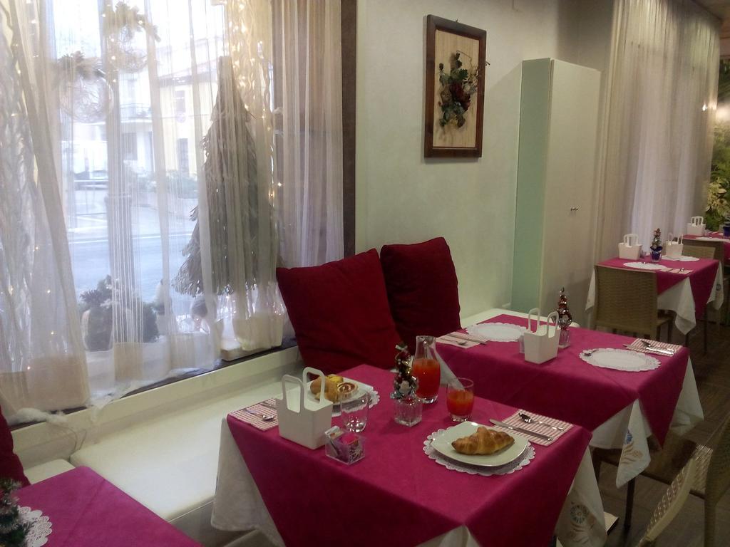 Albergo Diffuso - Il Poggetto Tra Urbino & San Marino Екстериор снимка