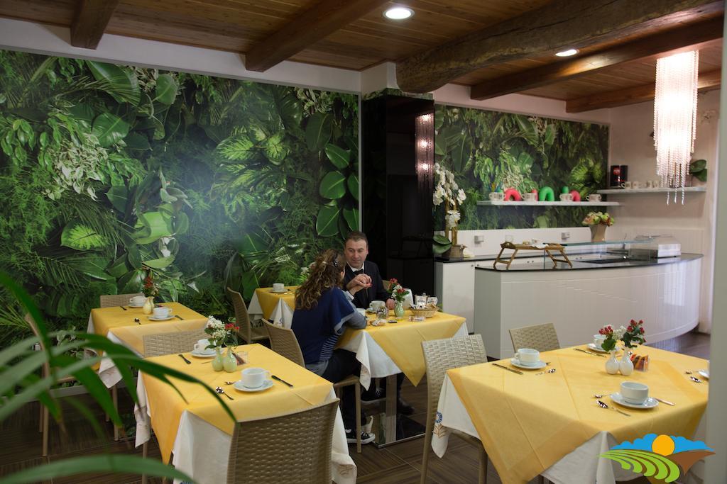 Albergo Diffuso - Il Poggetto Tra Urbino & San Marino Екстериор снимка